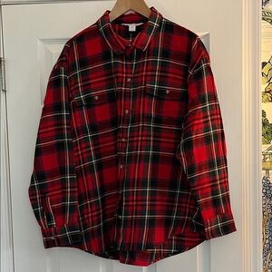 Old Navy Holiday Plaid Flannel Women’s boyfriend Shirt